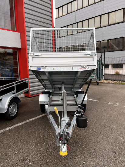 REMORQUE BENNE POMPE MANUELLE HUK132314